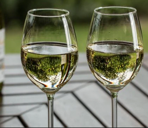 vino blanco.